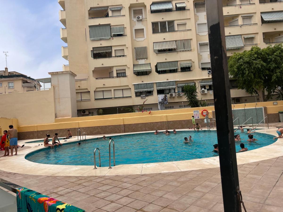 Apartments In Center 托雷莫利诺斯 外观 照片